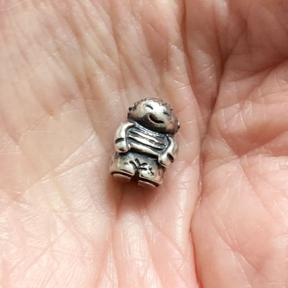 Absolutely adorable child charm by Pandora - Picture 3 of 4